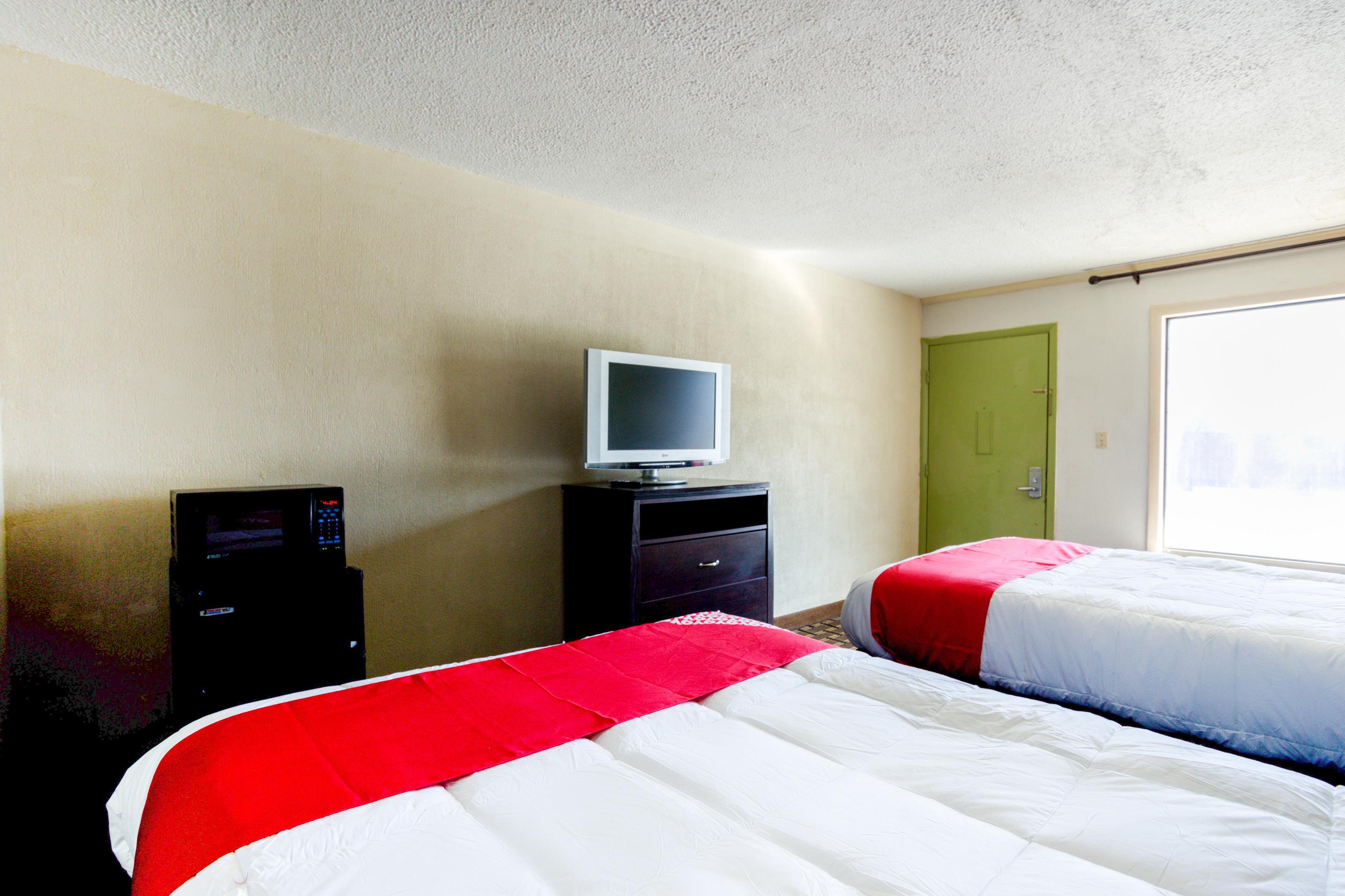 Oyo Hotel Pensacola I-10 & Hwy 29 Ferry Pass Экстерьер фото