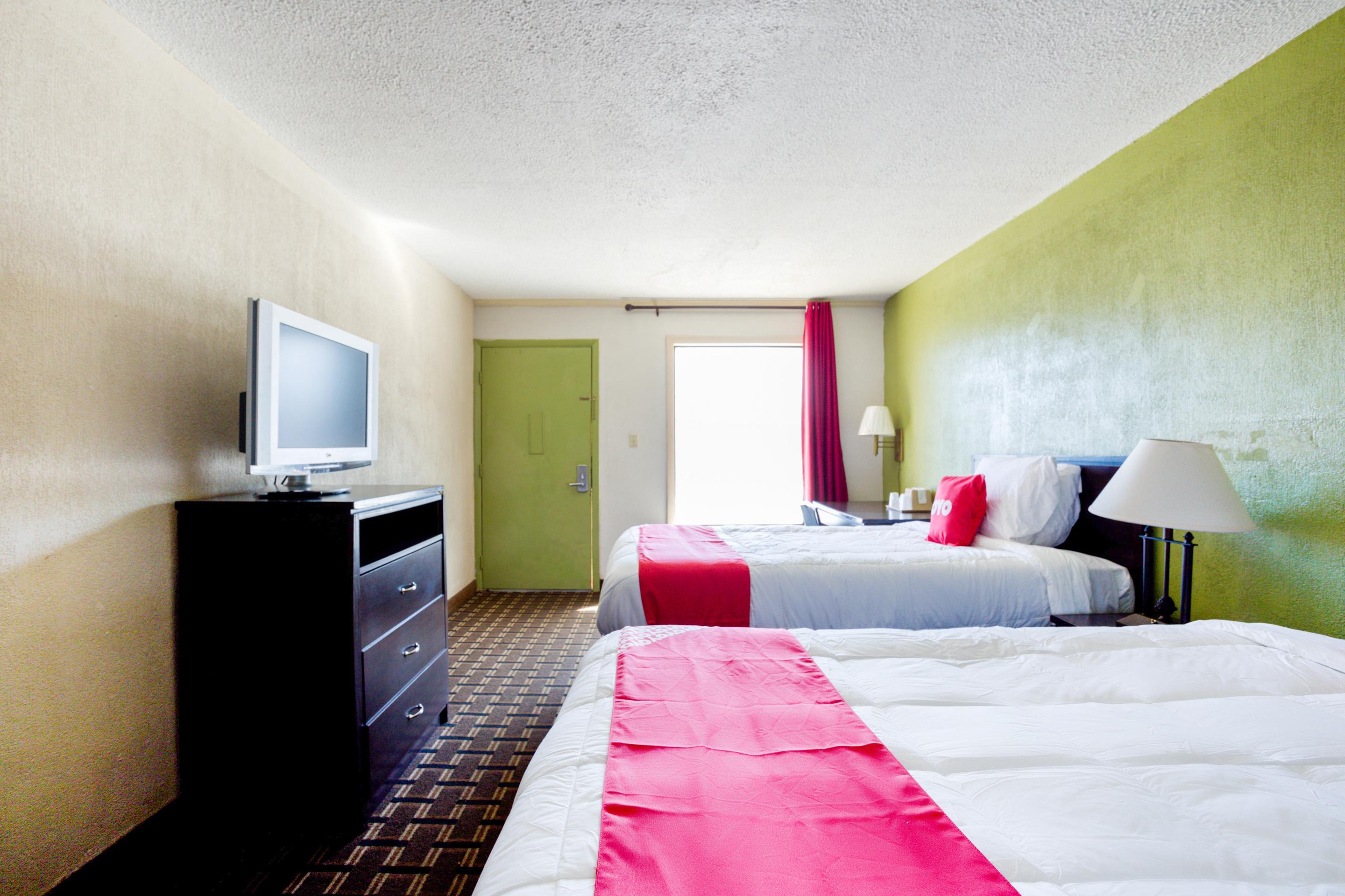 Oyo Hotel Pensacola I-10 & Hwy 29 Ferry Pass Экстерьер фото