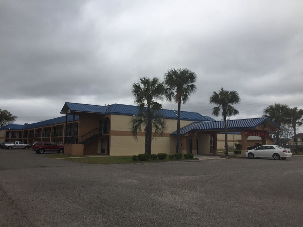 Oyo Hotel Pensacola I-10 & Hwy 29 Ferry Pass Экстерьер фото